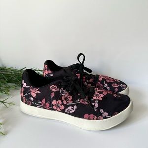 NoBull Project Black Cherry Canvas Trainer, size 7.5